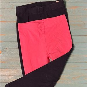 Two pair of leggins. 4t.